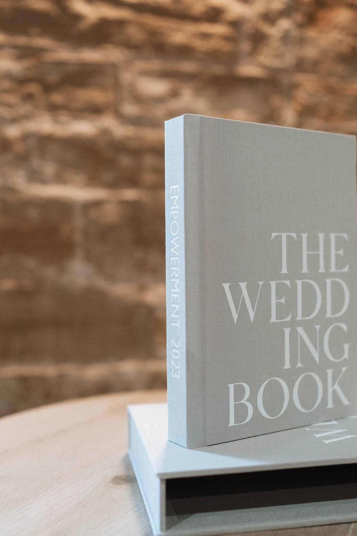 Dotty Bridal Signature Book